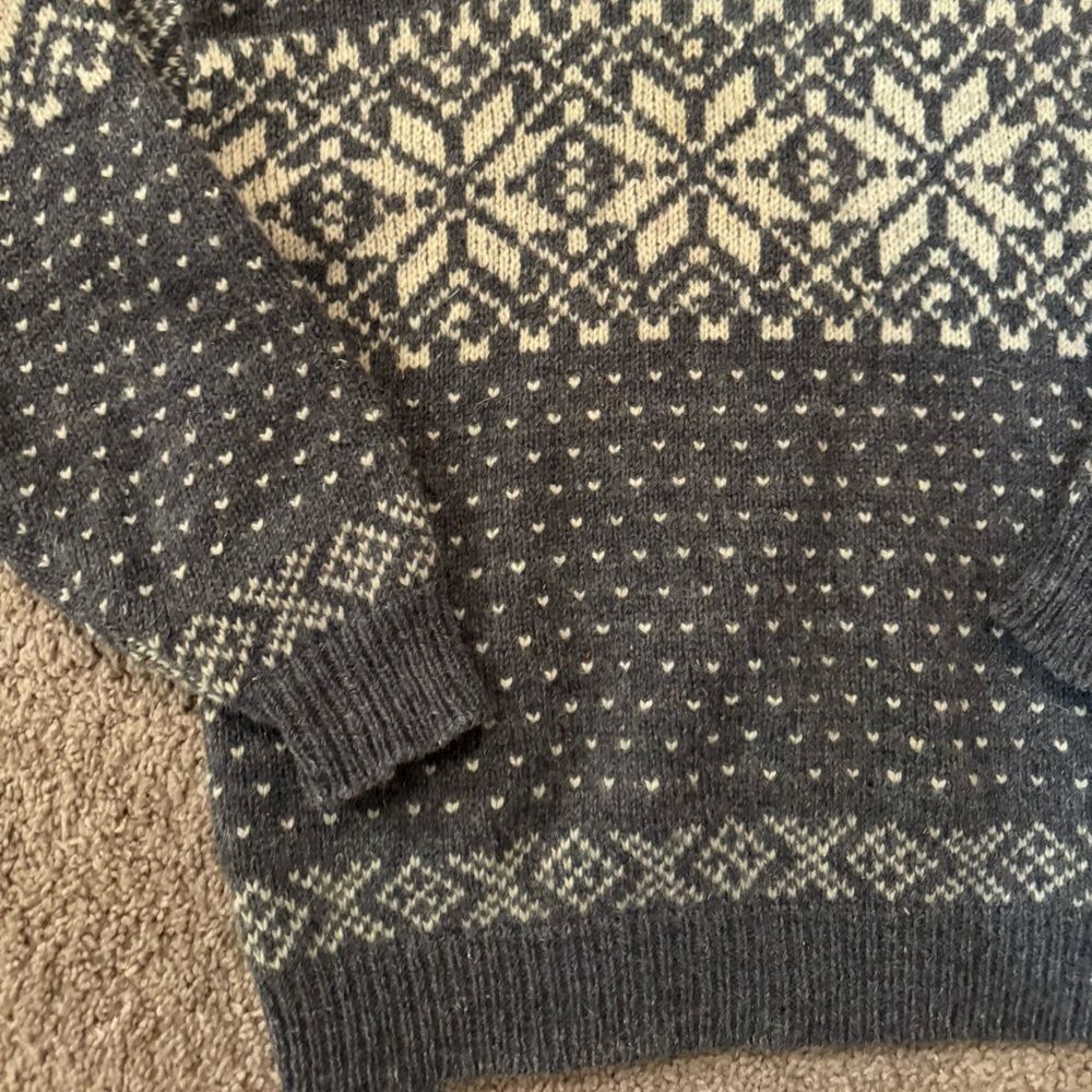 Vintage Women’s Eddie Bauer Wool Knit Sweater | Medium | Grey & Cream - Picture 3 of 8
